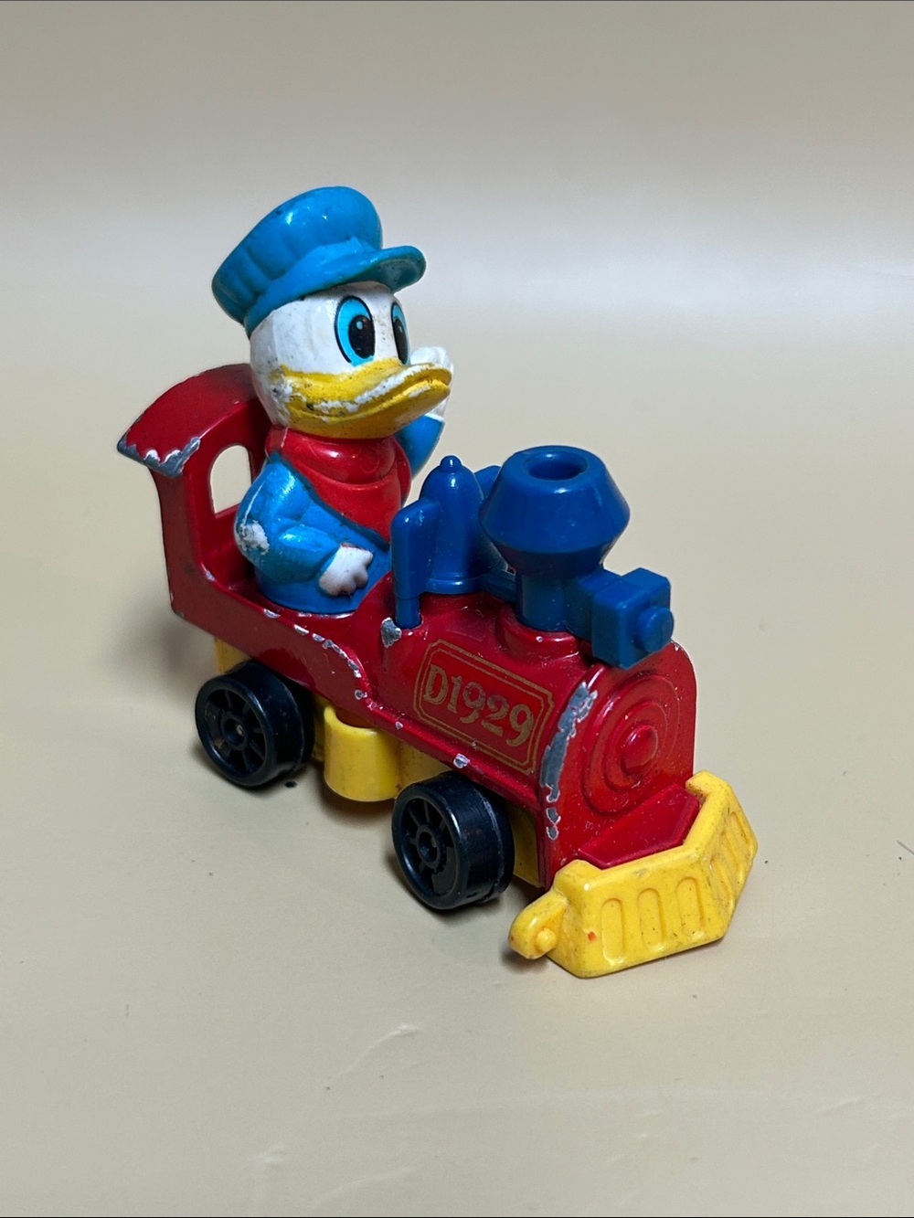 Vintage Walt Disney DONALD DUCK Train Diecast Metal Toy Car 1980's